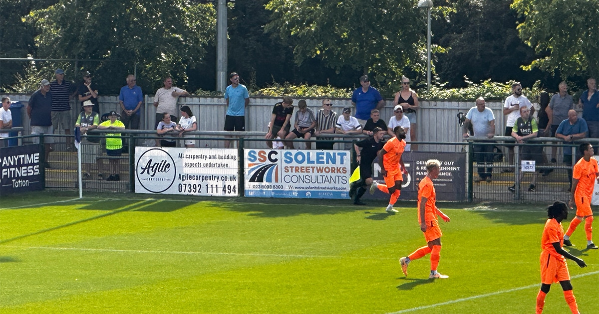 AFC Totton vs Hendon th September